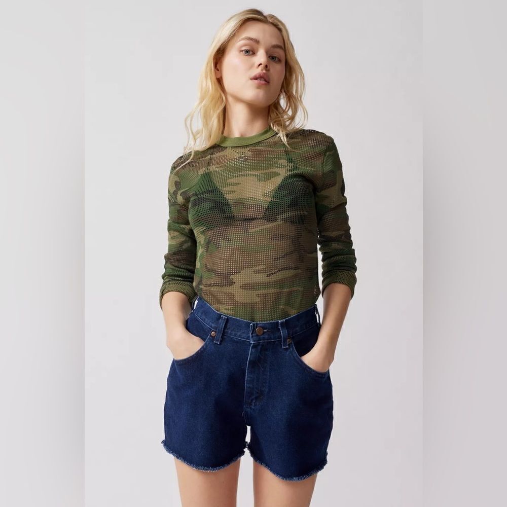 Urban Renewal Vintage LEE 90’s Indigo Jean Shorts. Small:Waist 29”/30”. NWT